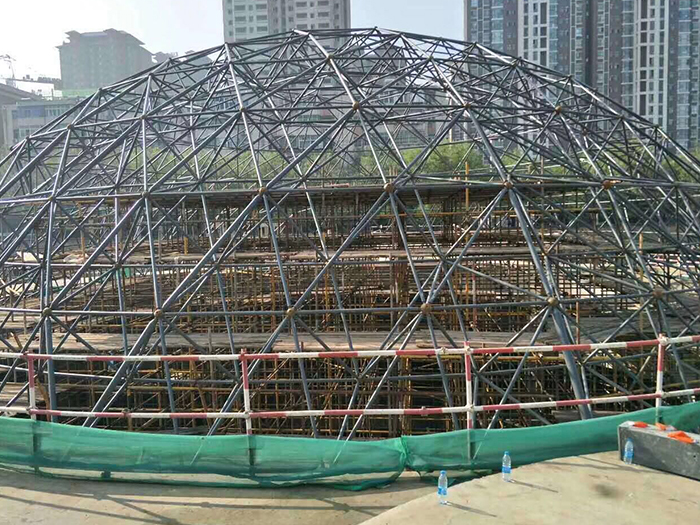 高邮球形网架钢结构施工
